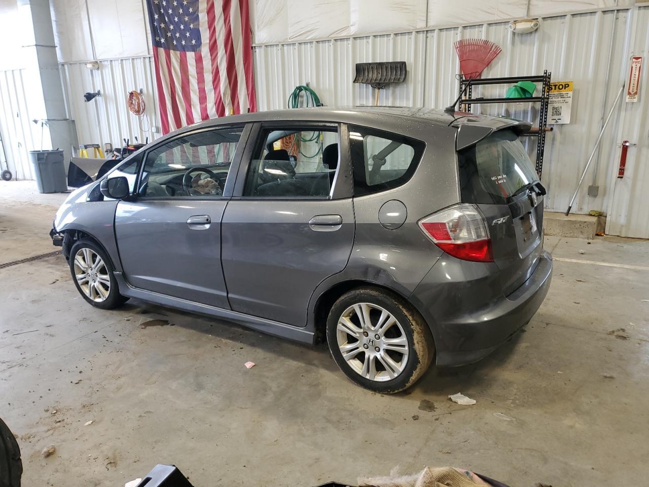2011 HONDA FIT SPORT - Image 2