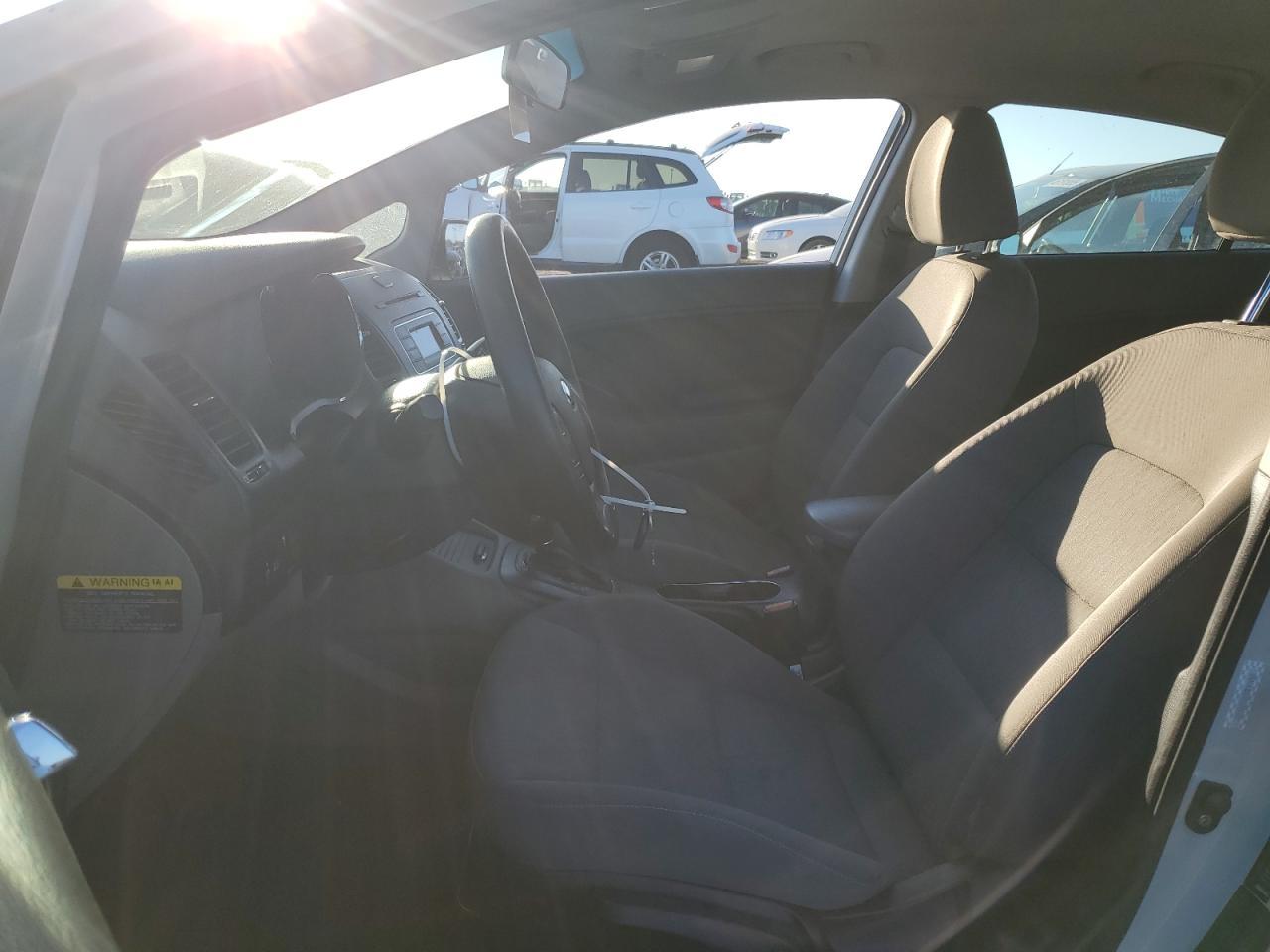 2015 KIA FORTE LX - Фото 7