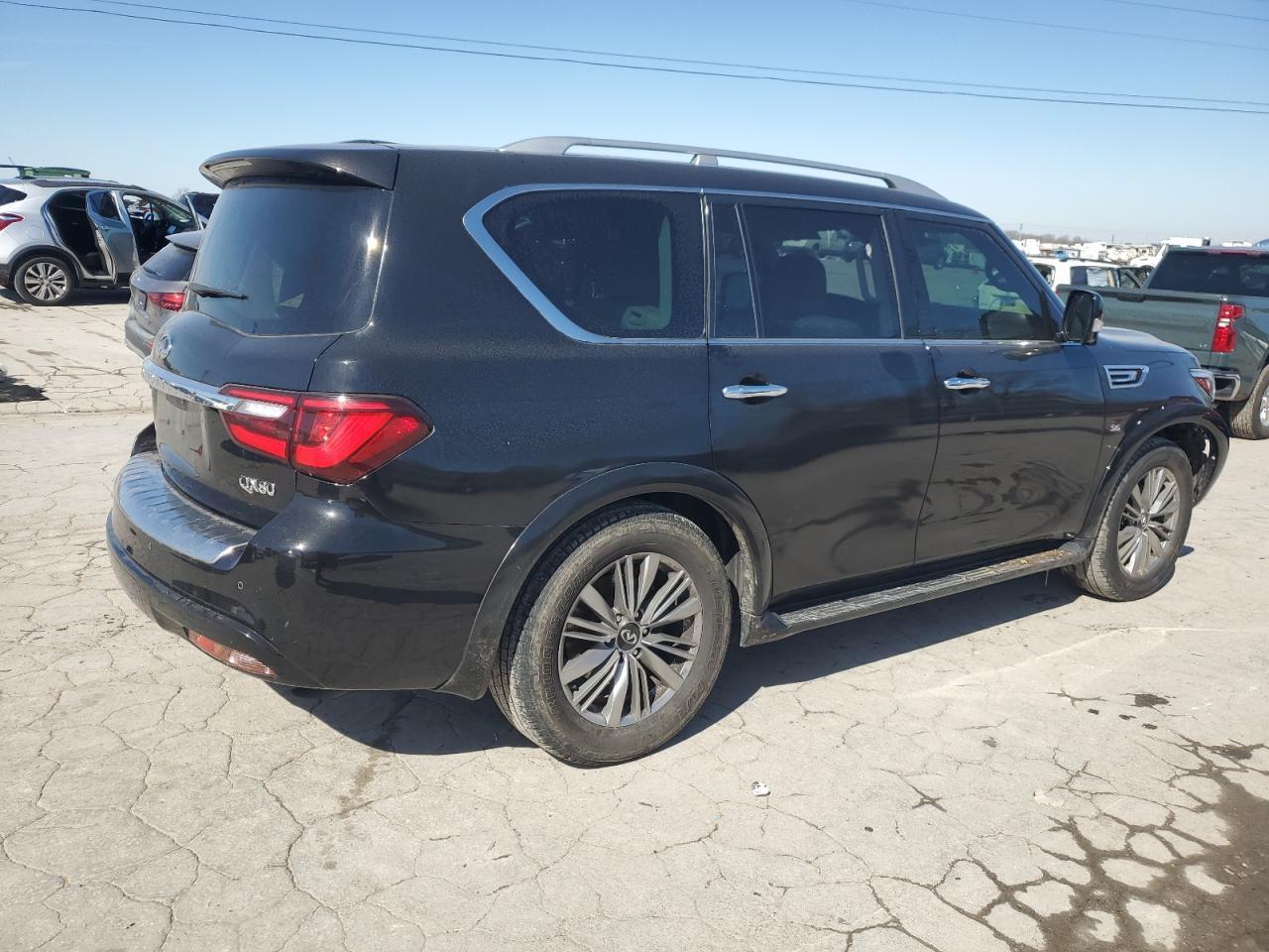 2018 INFINITI QX80 BASE - Фото 3