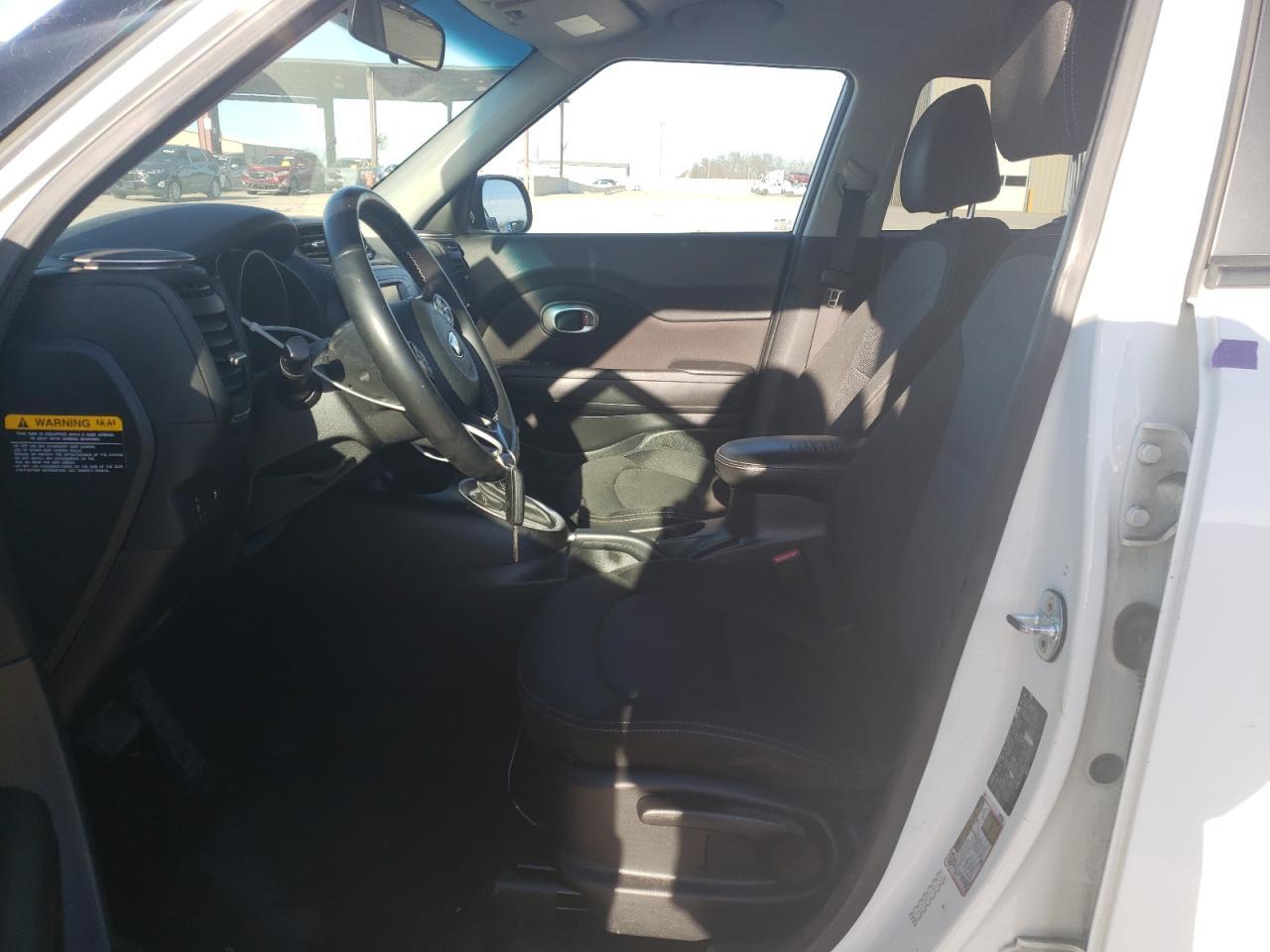 2017 KIA SOUL + - Фото 7