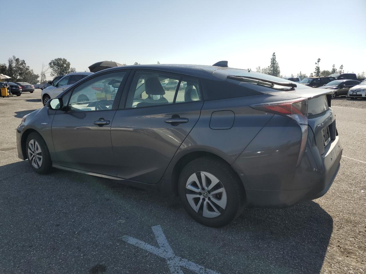 2016 TOYOTA PRIUS - Фото 2