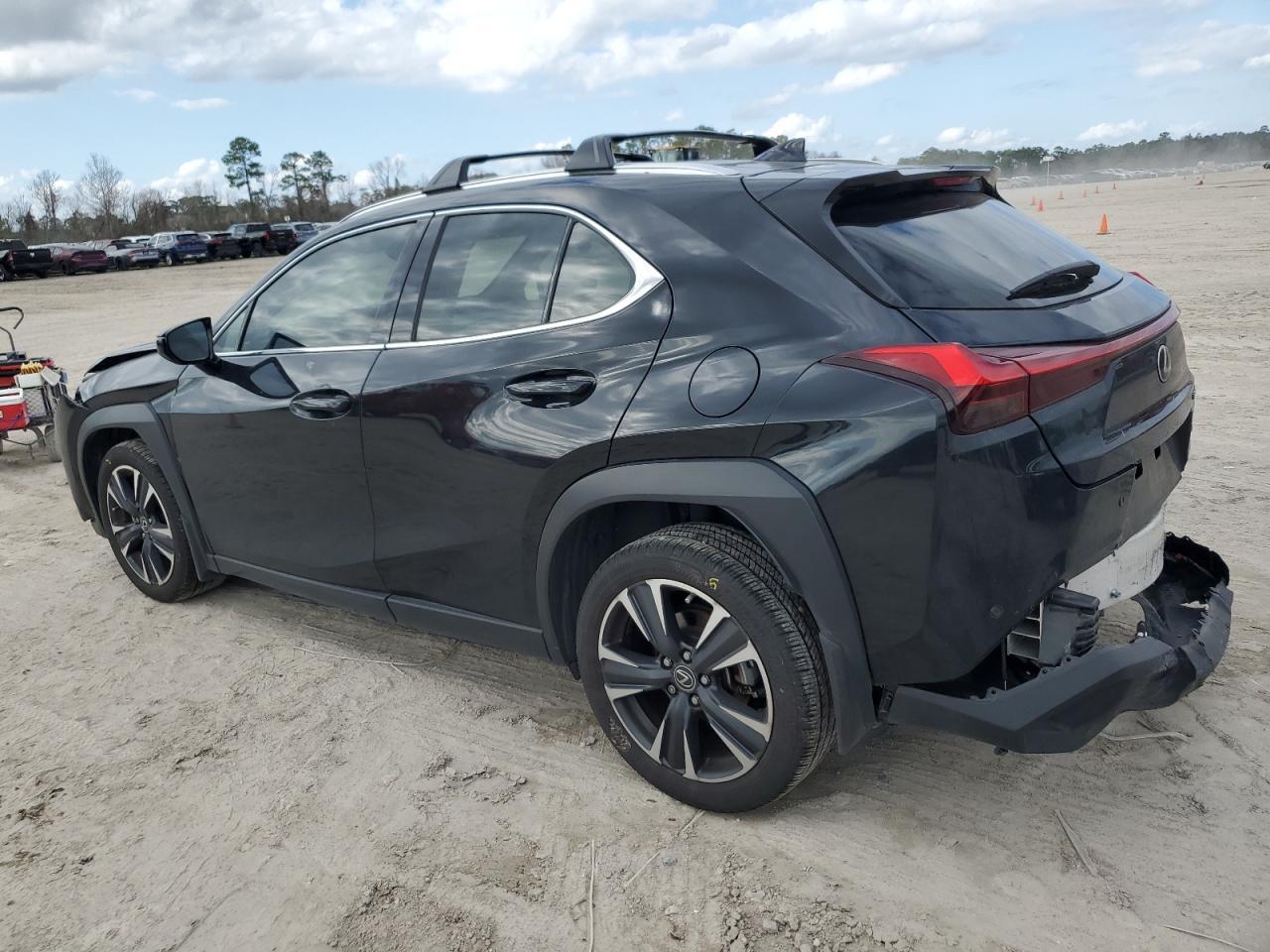 2022 LEXUS UX 200 BAS - Фото 2