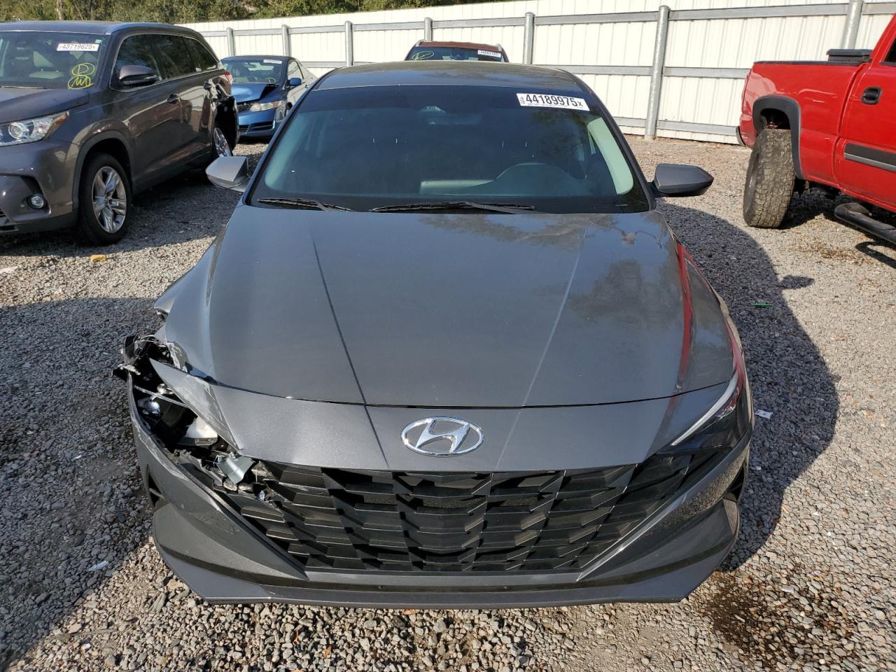 2023 HYUNDAI ELANTRA SE - Фото 5