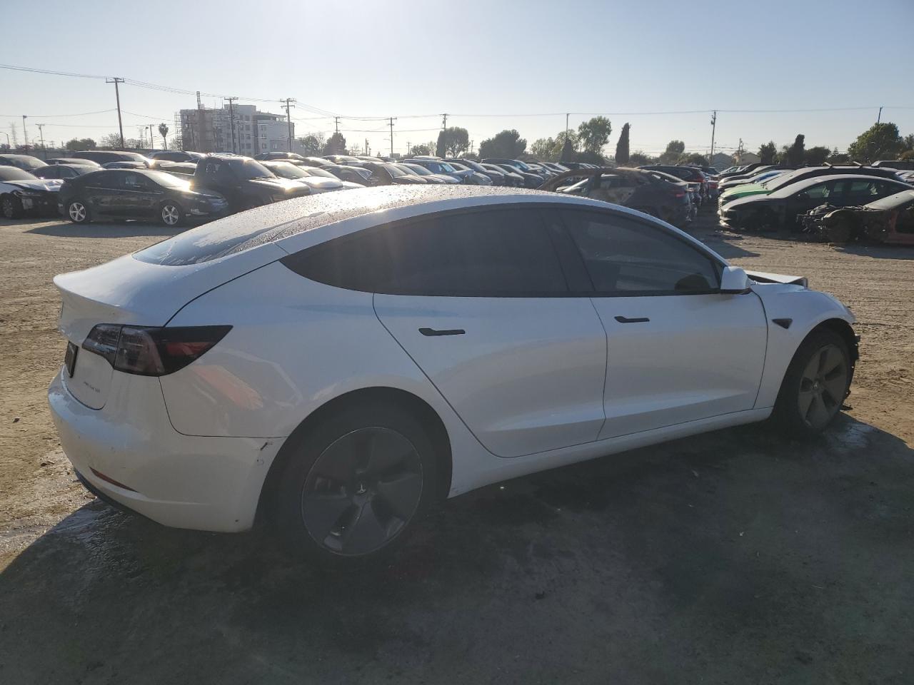 2022 TESLA MODEL 3 - Фото 3