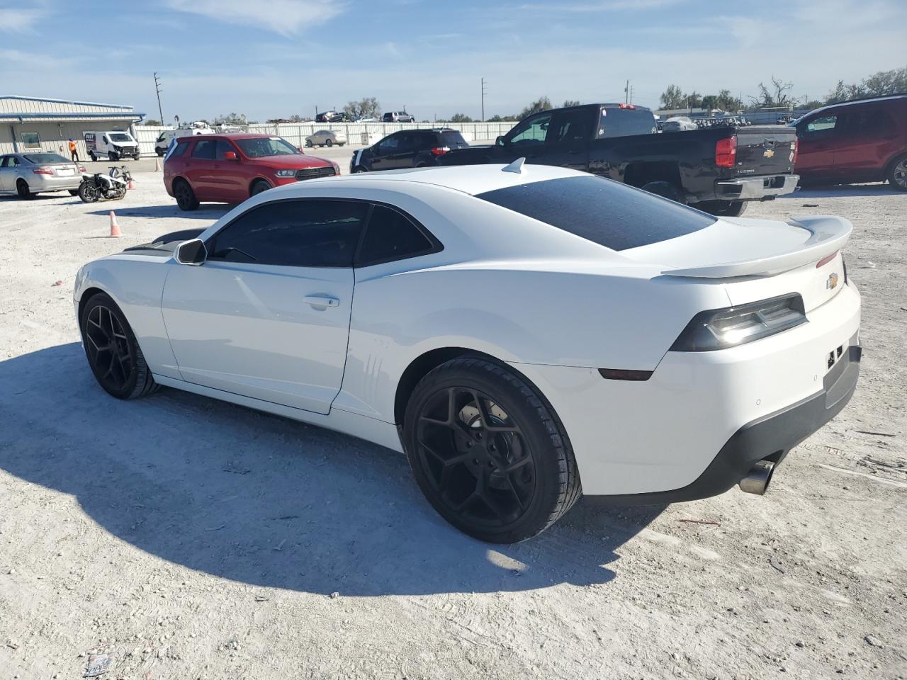 2015 CHEVROLET CAMARO 2SS - Image 2
