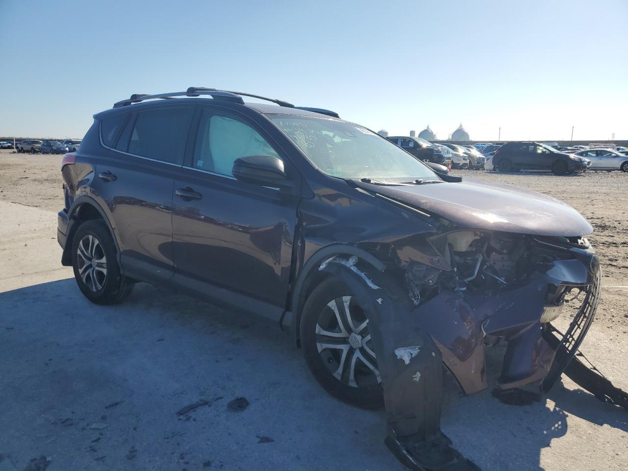 2017 TOYOTA RAV4 LE - Фото 4