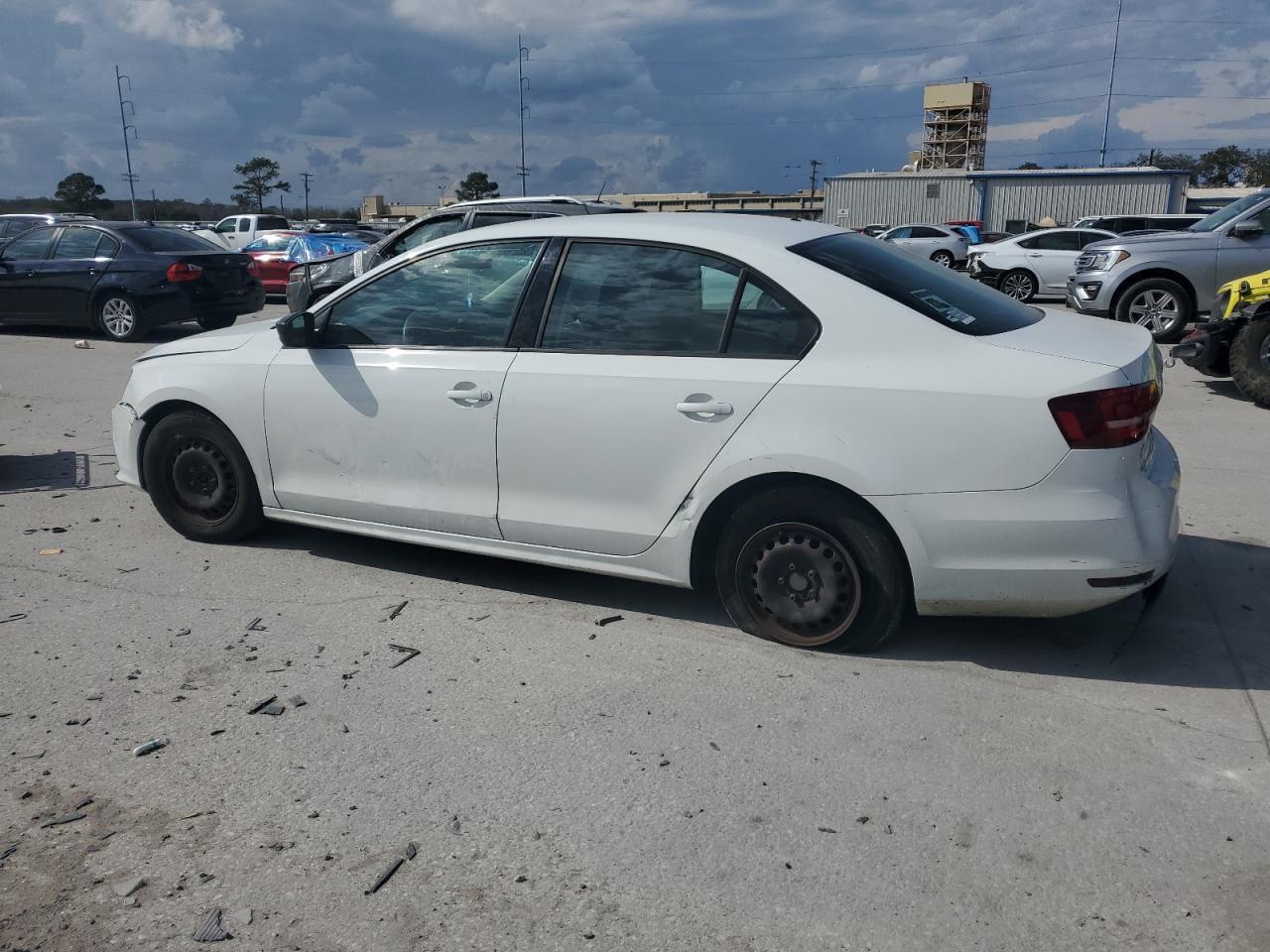 2016 VOLKSWAGEN JETTA S - Фото 2