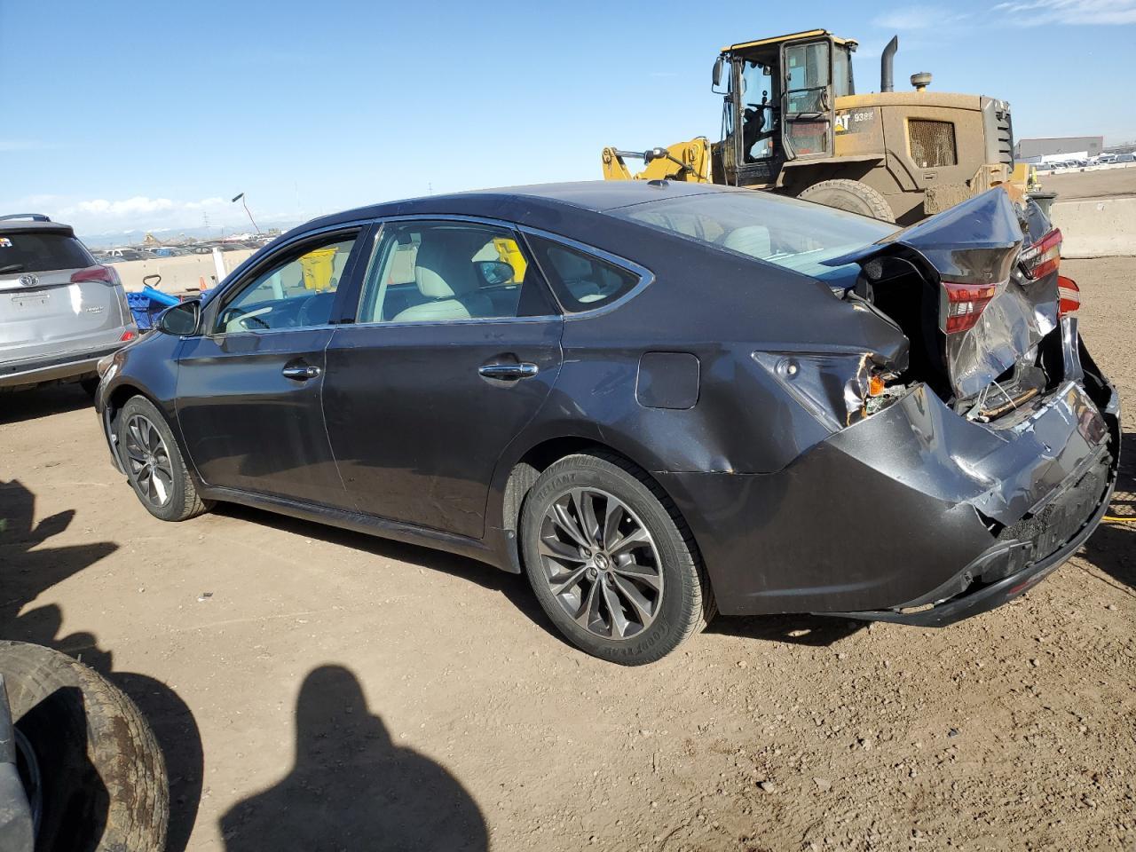 2016 TOYOTA AVALON XLE - Image 2