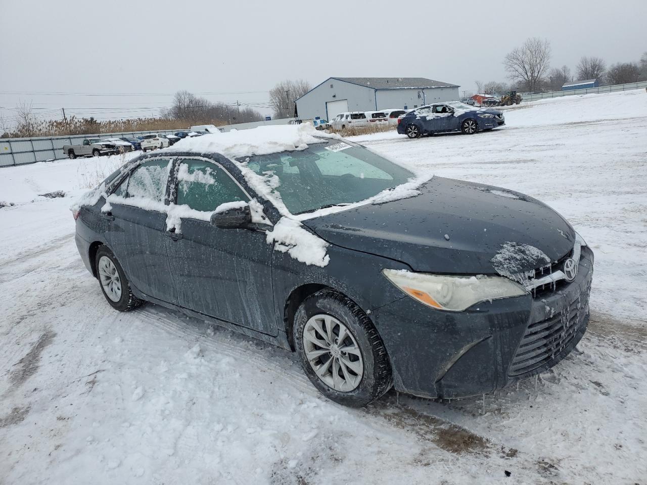 2015 TOYOTA CAMRY LE - Фото 4