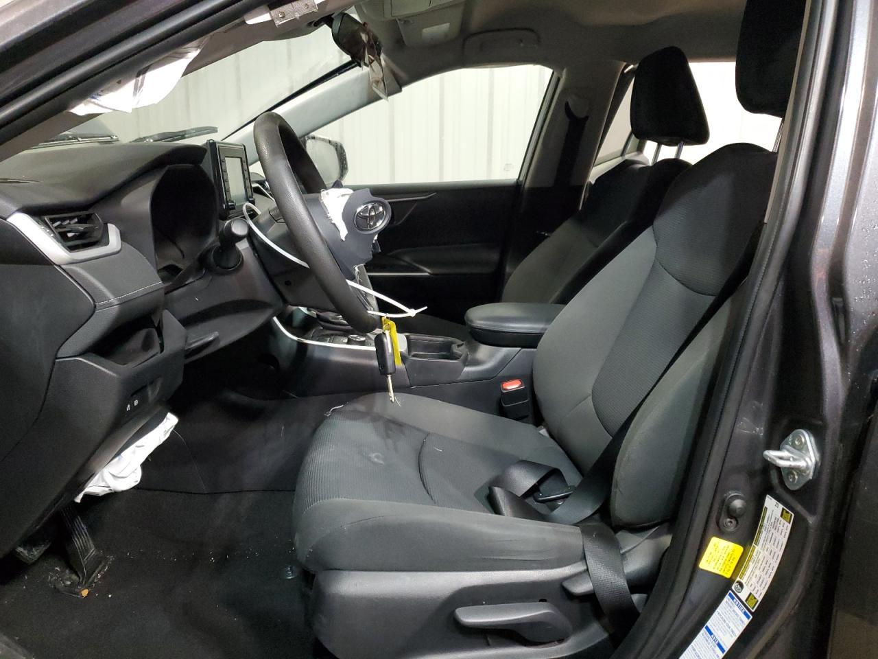 2021 TOYOTA RAV4 LE - Image 7