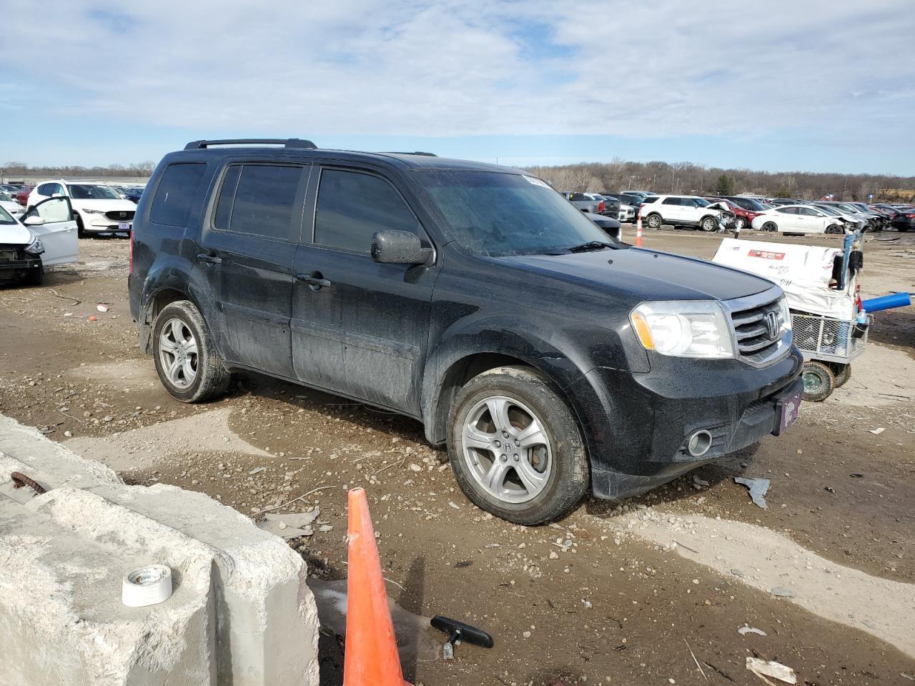 2015 HONDA PILOT EXL - Image 4