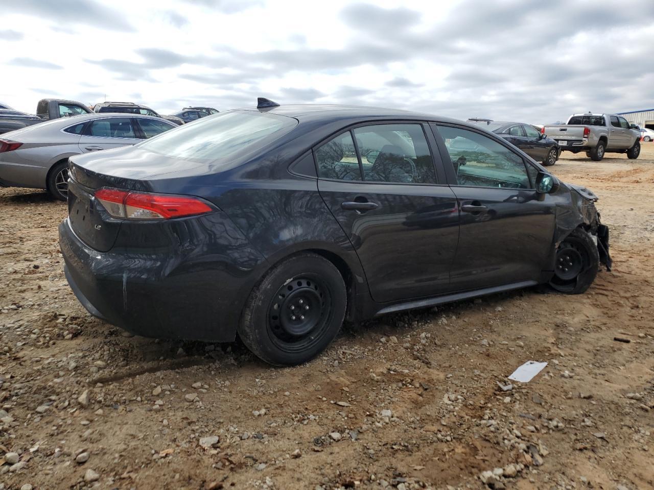 2020 TOYOTA COROLLA LE - Фото 3