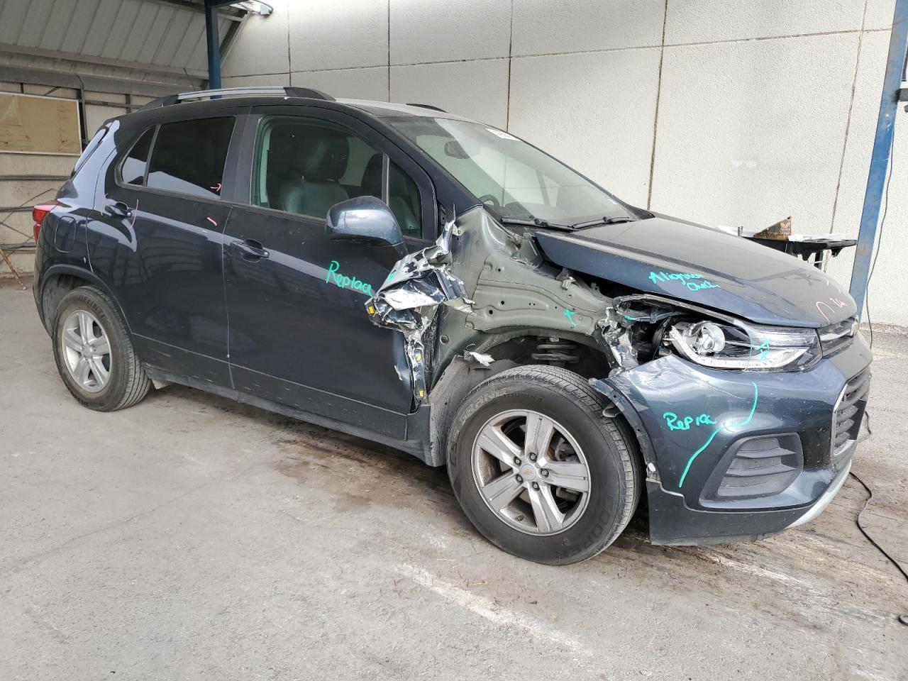 2021 CHEVROLET TRAX 1LT - Фото 4