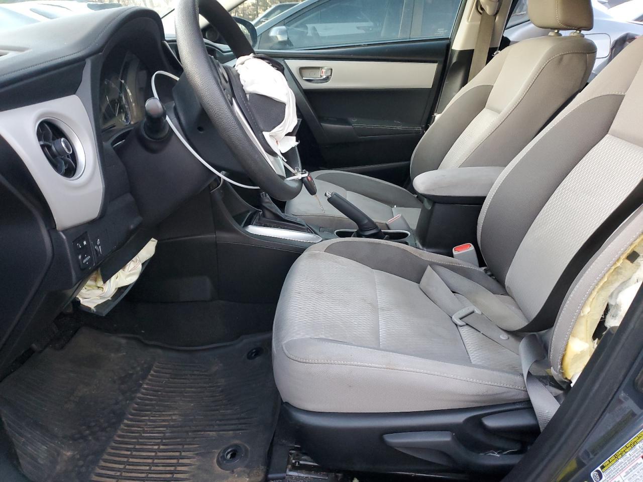 2018 TOYOTA COROLLA L - Image 7