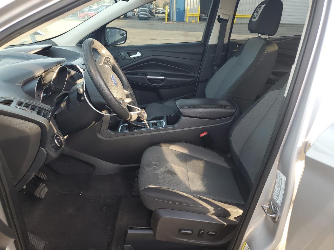 2017 FORD ESCAPE SE - Image 7