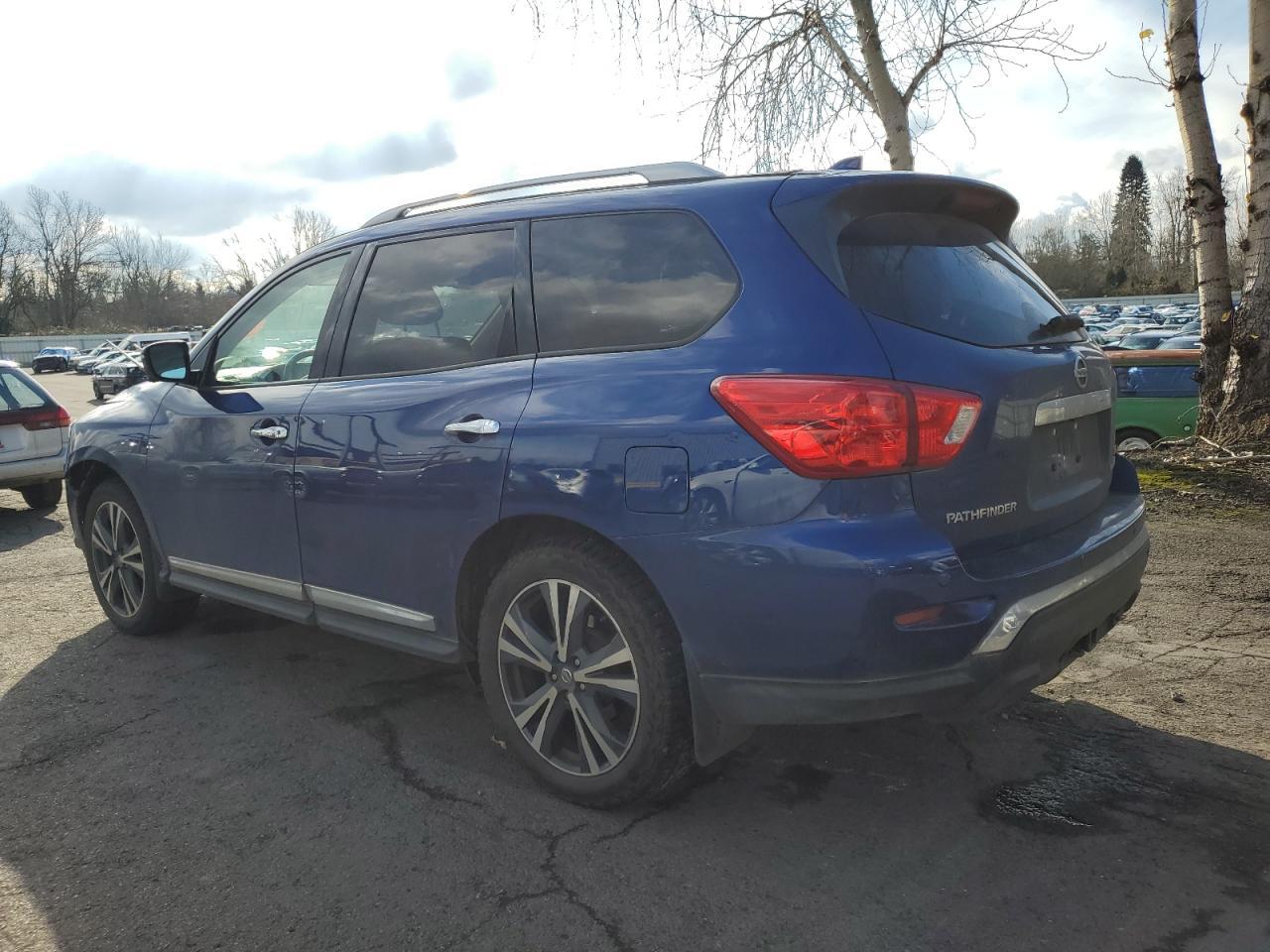 2019 NISSAN PATHFINDER - Image 2
