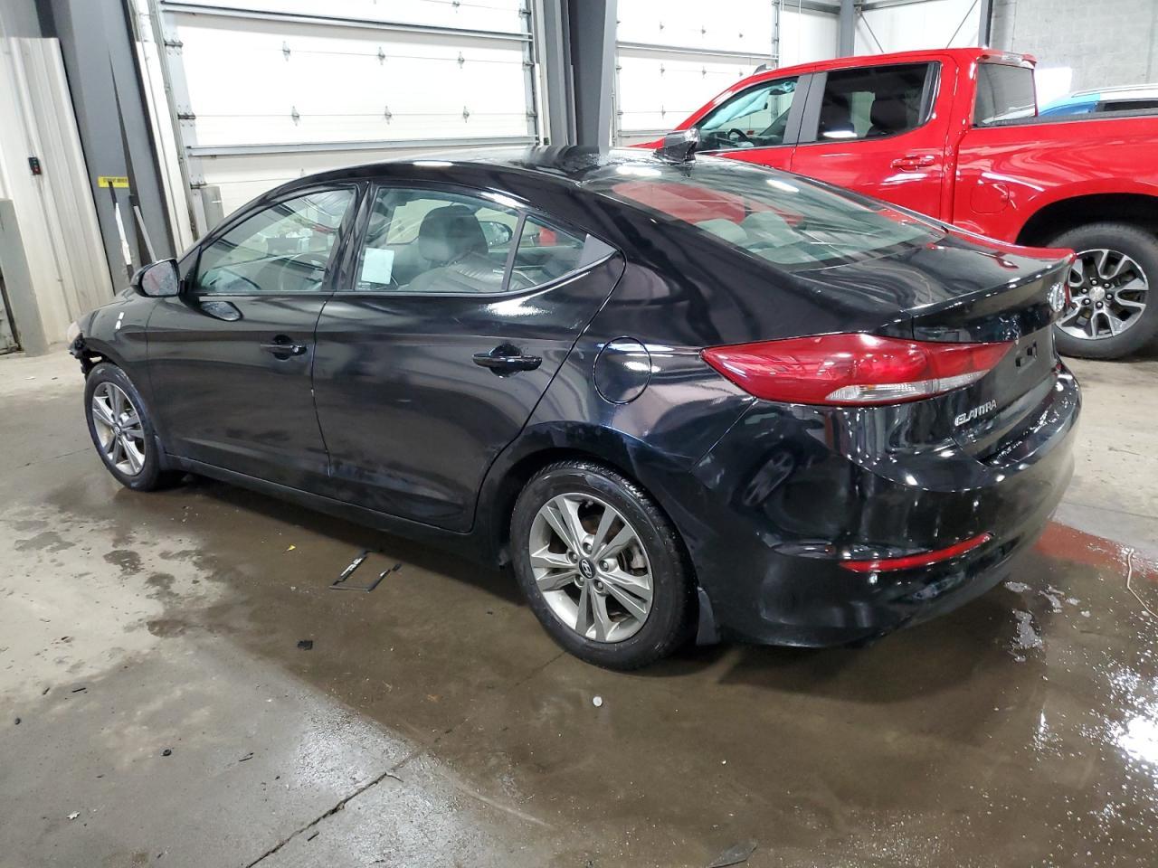 2018 HYUNDAI ELANTRA SE - Image 2