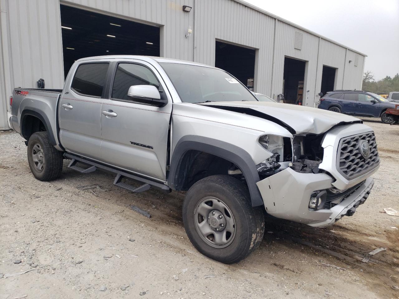 2023 TOYOTA TACOMA DOU - Фото 4
