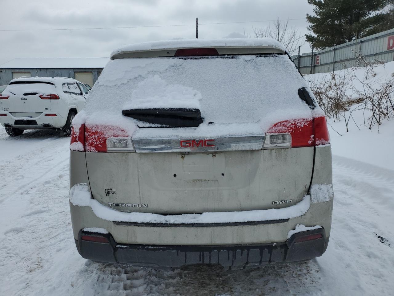 2014 GMC TERRAIN SL - Image 6