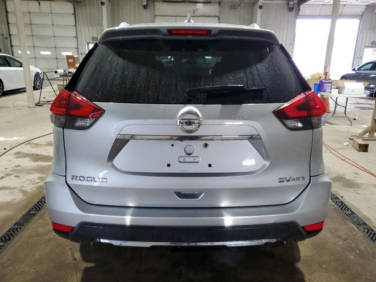 2018 NISSAN ROGUE S - Фото 6