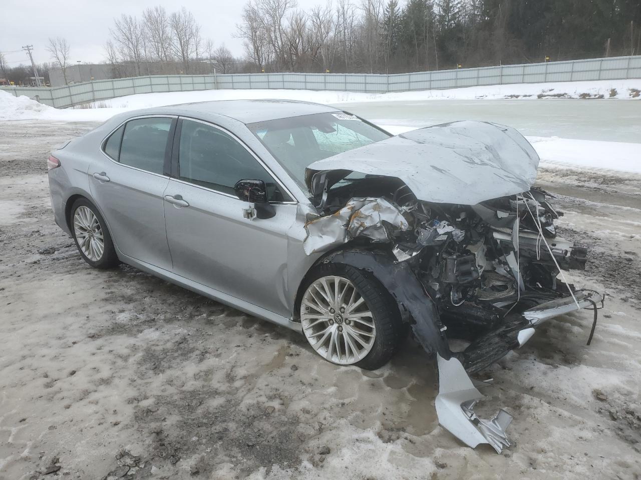 2018 TOYOTA CAMRY L - Image 4