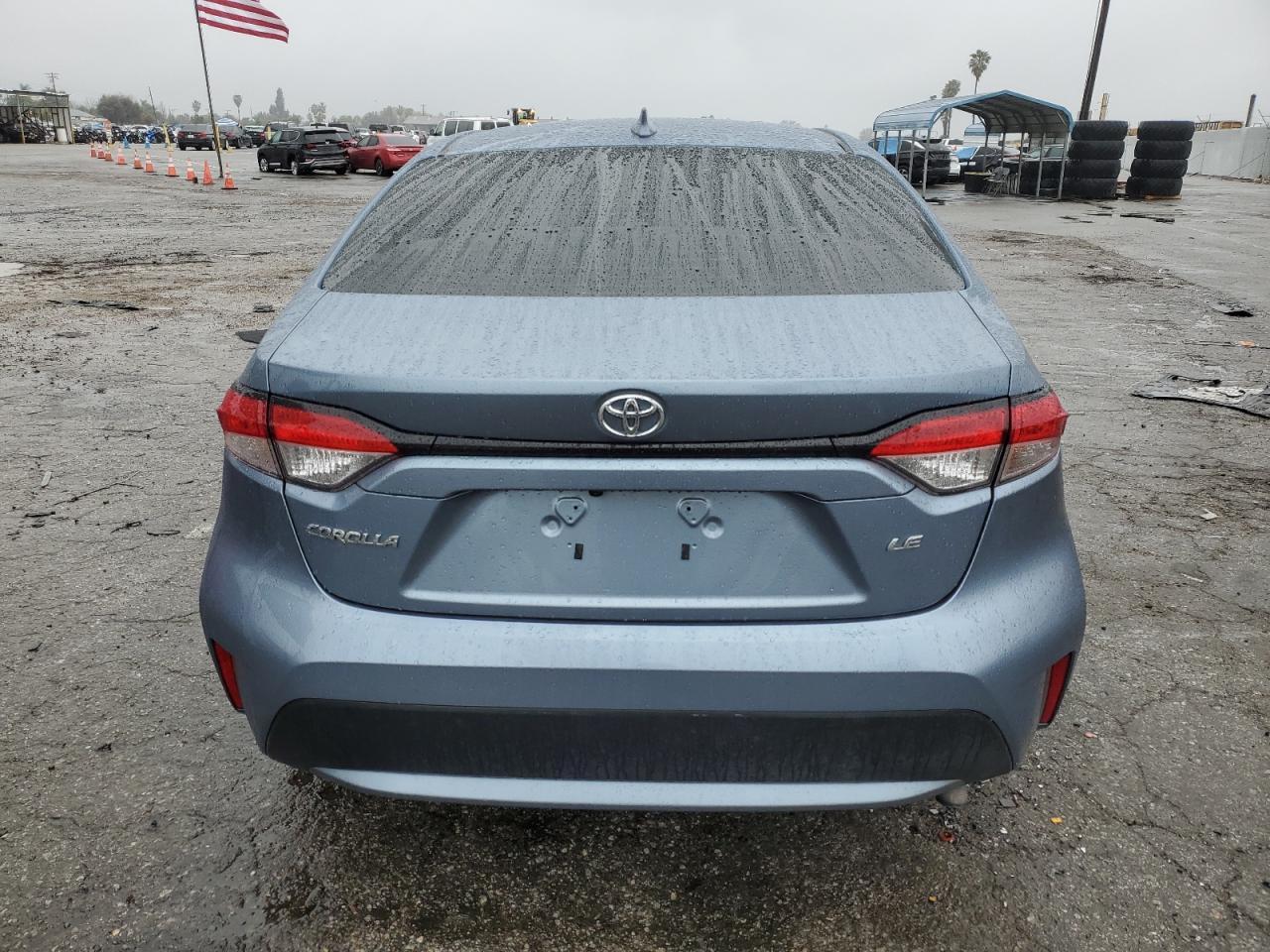 2021 TOYOTA COROLLA LE - Фото 6