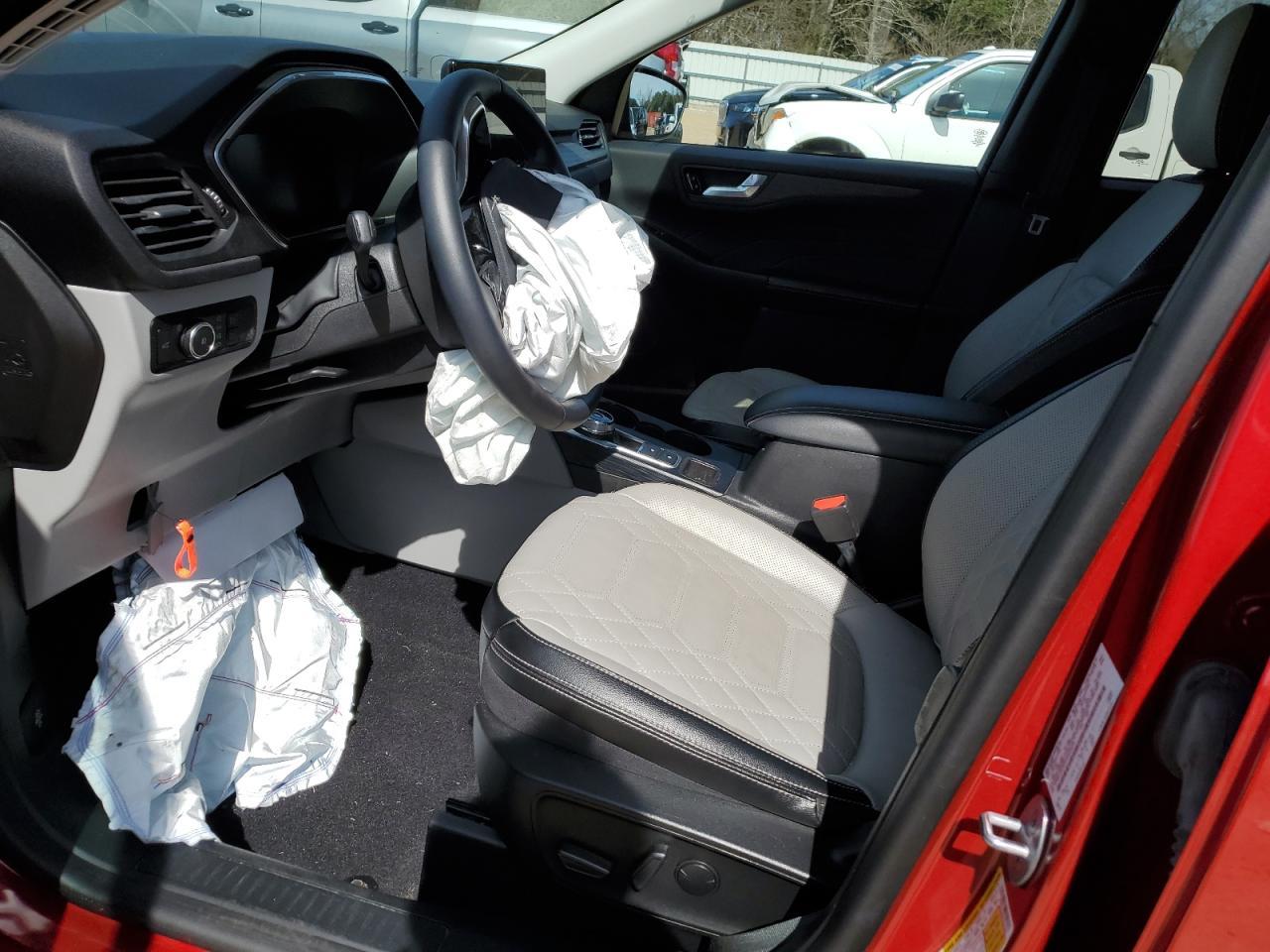 2023 FORD ESCAPE PLA - Фото 7