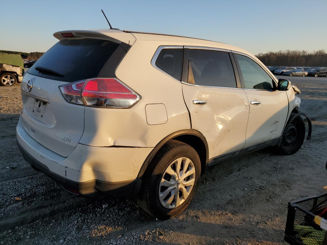 2015 NISSAN ROGUE S - Image 3