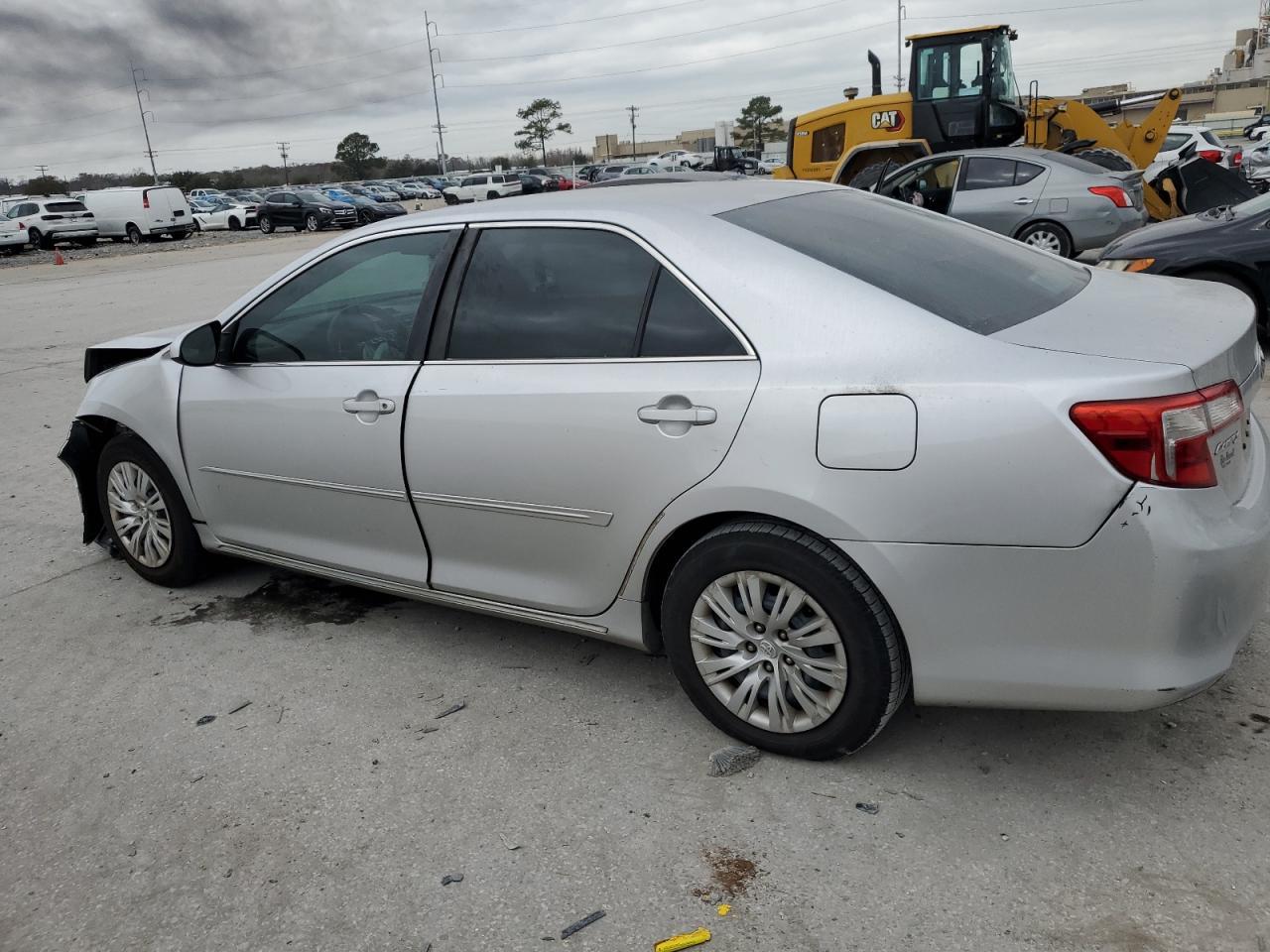 2013 TOYOTA CAMRY L - Image 2
