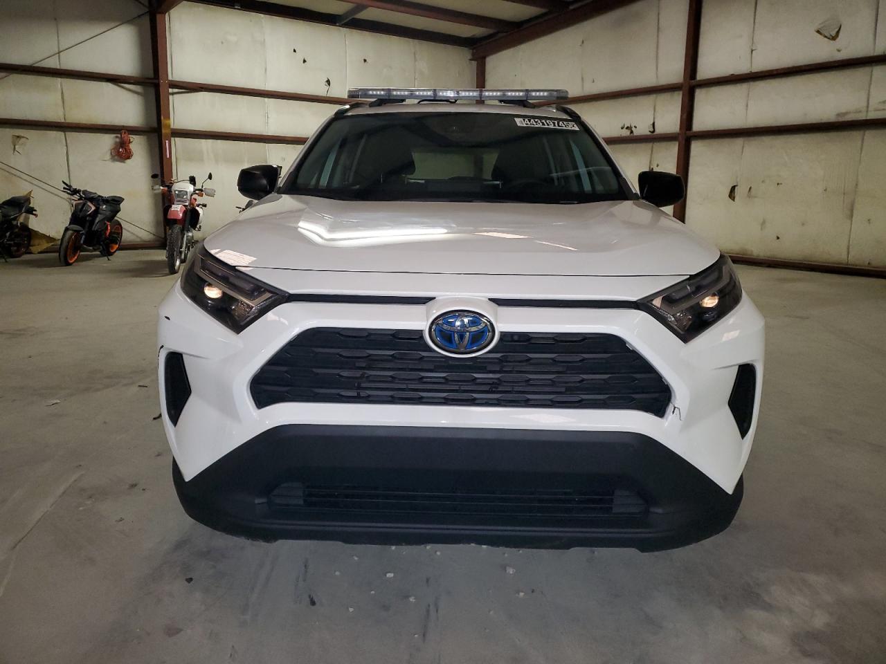2023 TOYOTA RAV4 LE - Image 5