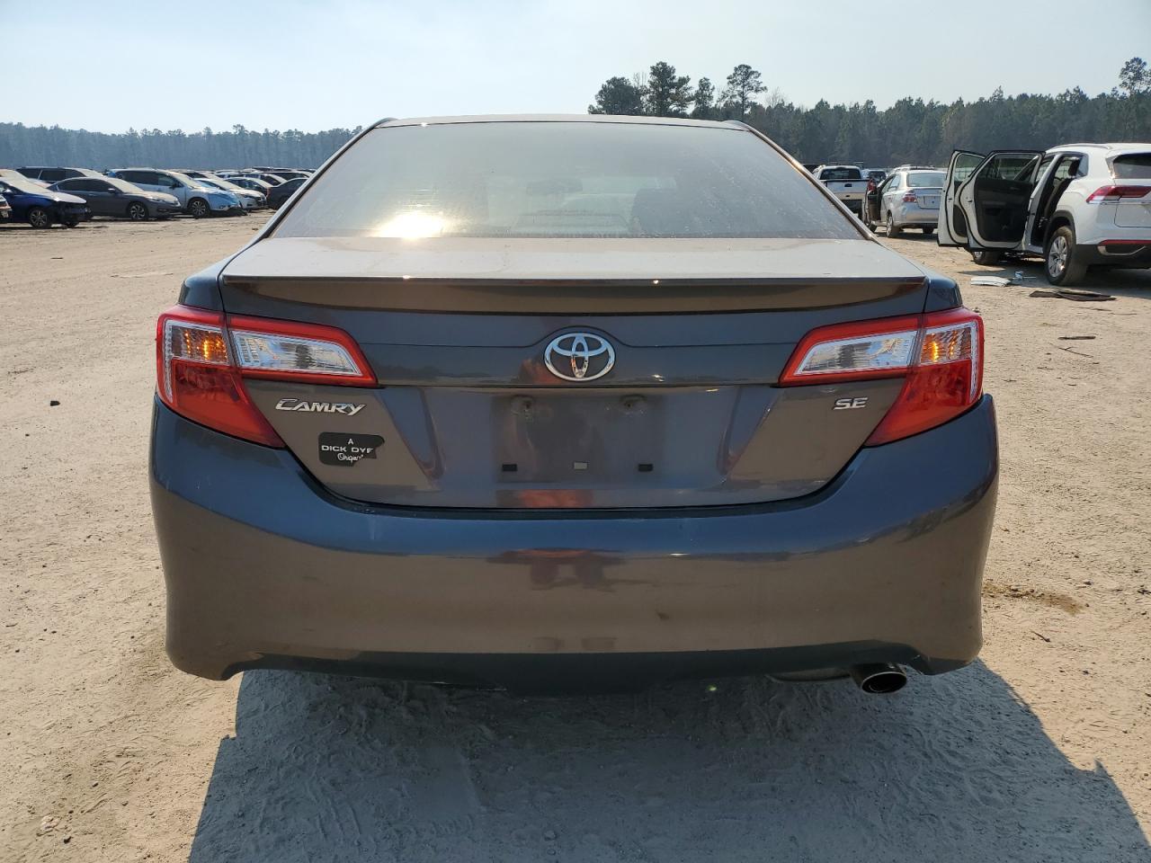 2013 TOYOTA CAMRY L - Image 6