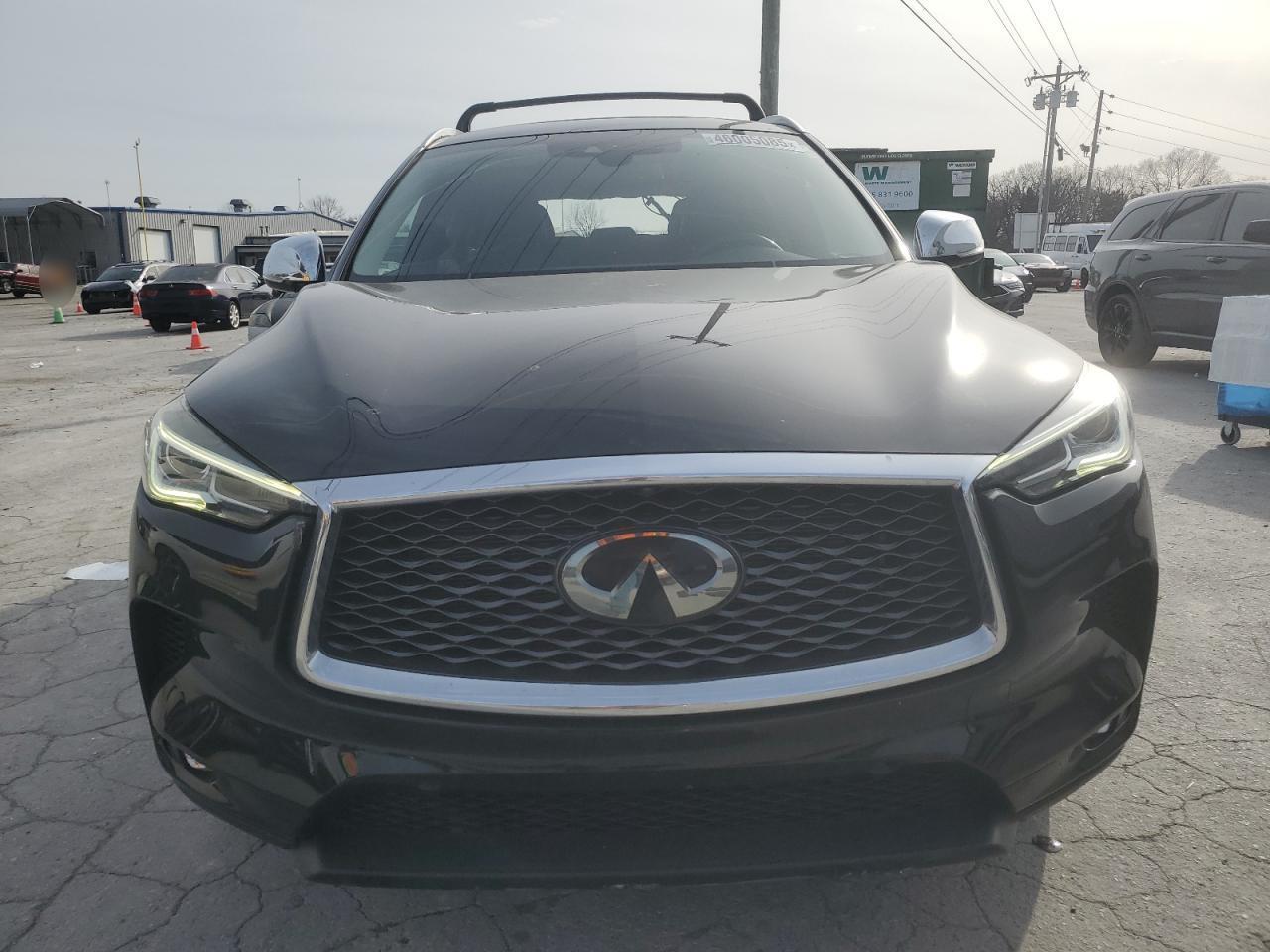 2019 INFINITI QX50 ESSEN - Image 5