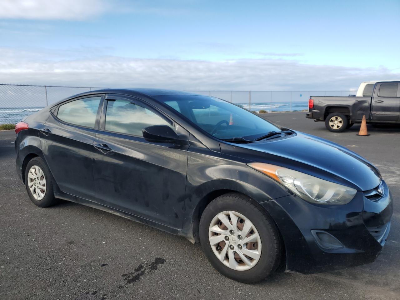 2013 HYUNDAI ELANTRA GL - Image 4