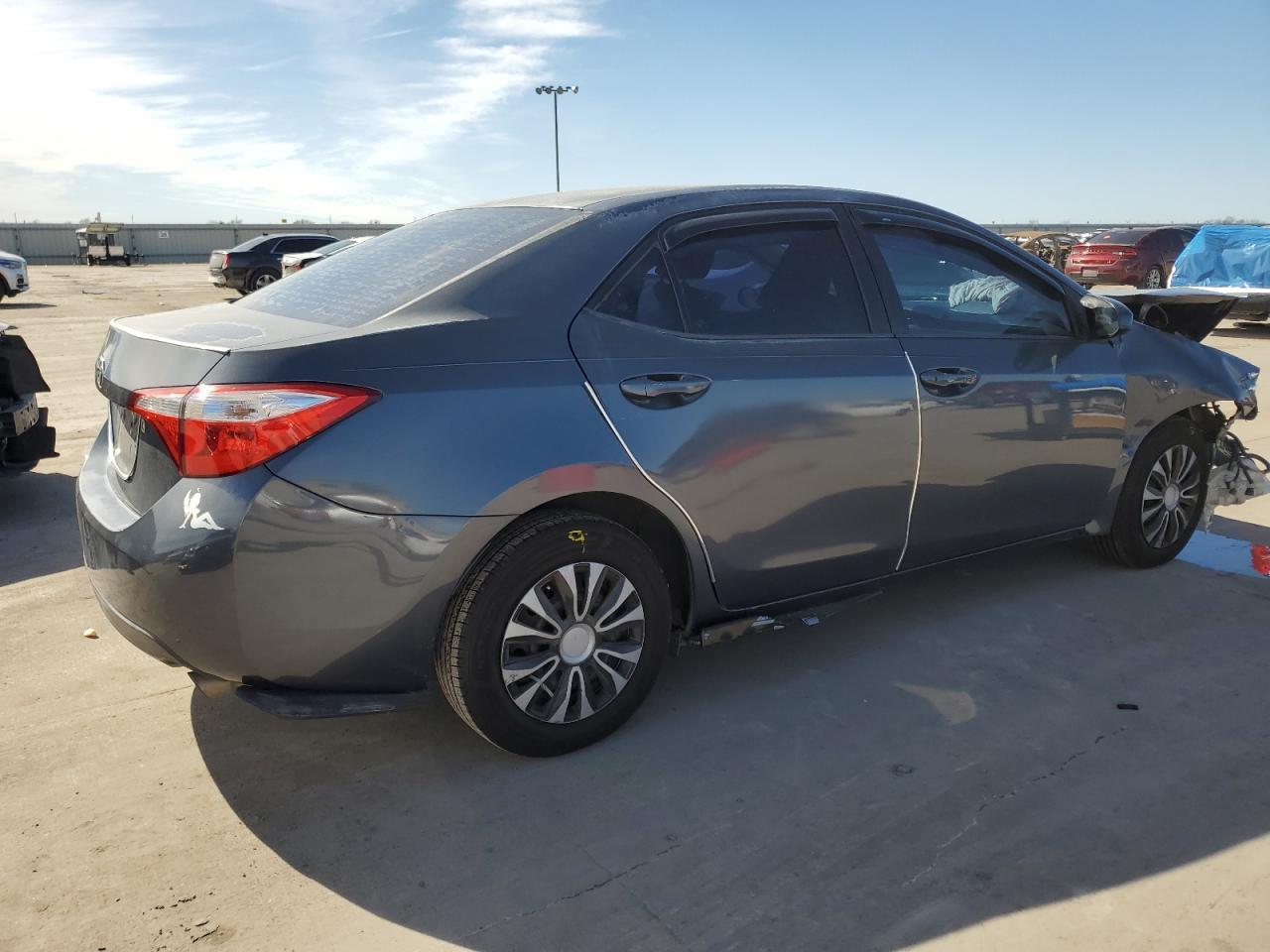 2015 TOYOTA COROLLA L - Фото 3