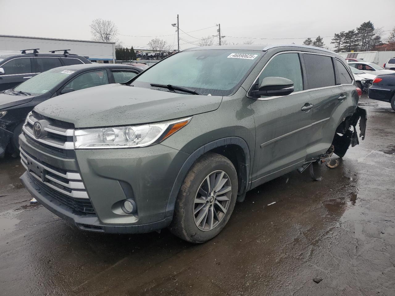 2018 TOYOTA HIGHLANDER