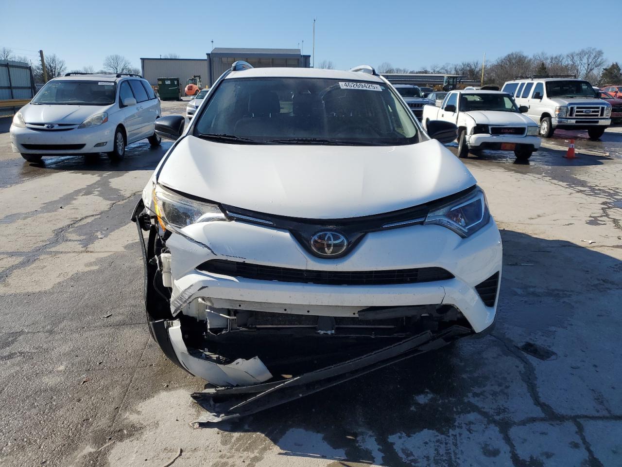 2018 TOYOTA RAV4 LE - Image 5