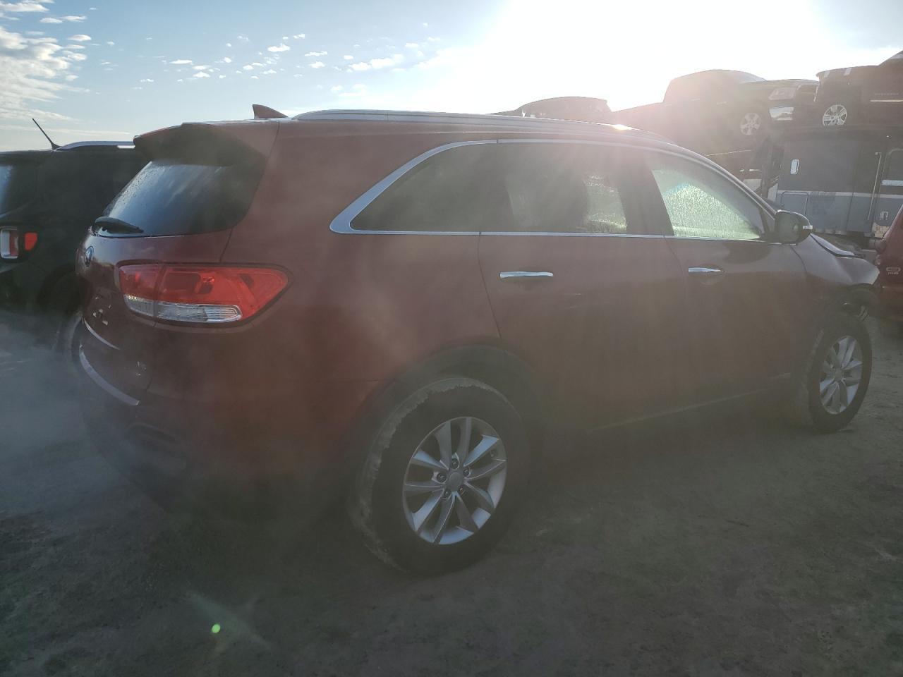 2016 KIA SORENTO LX - Image 3
