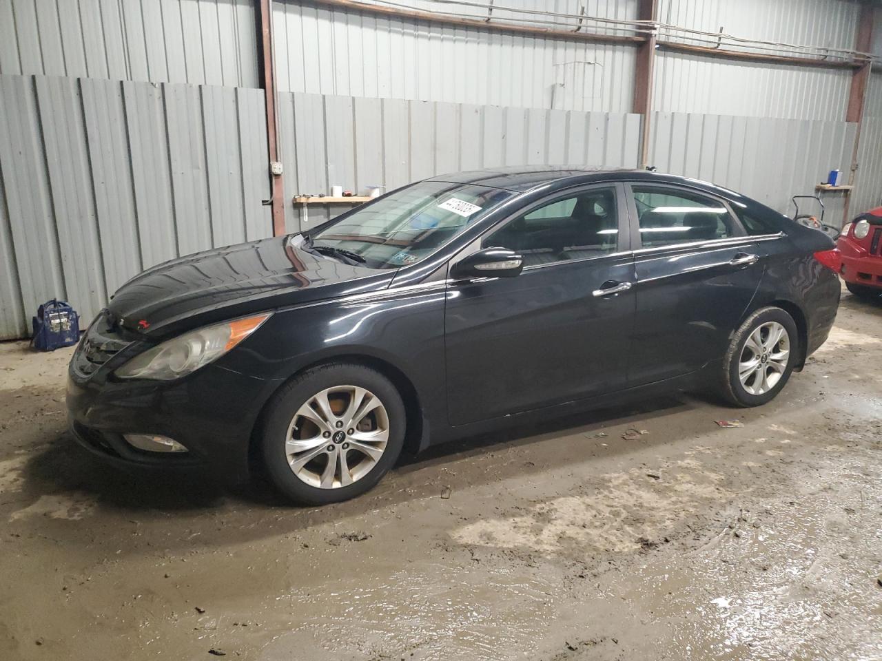 2011 HYUNDAI SONATA SE