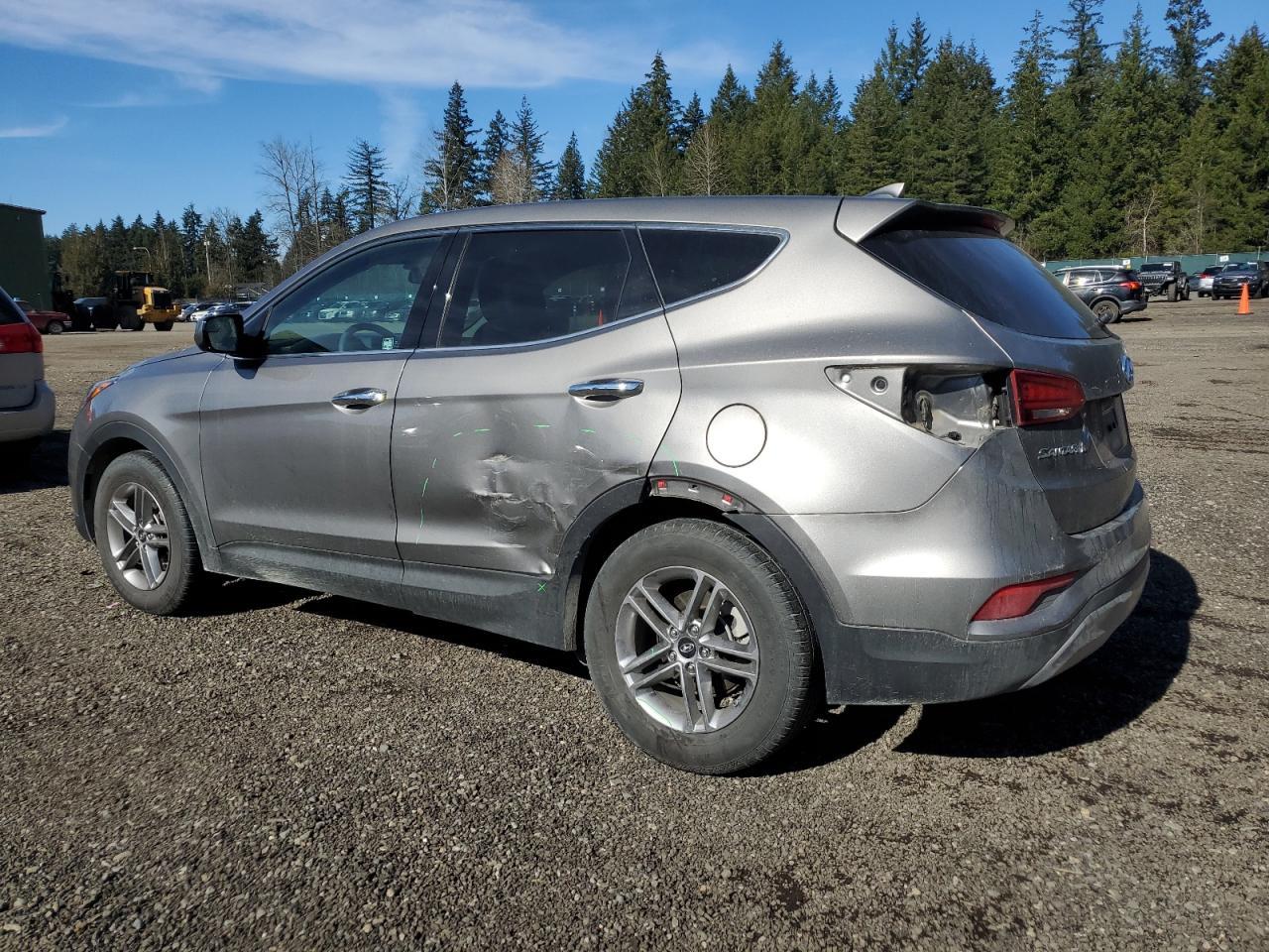 2017 HYUNDAI SANTA FE S - Image 2