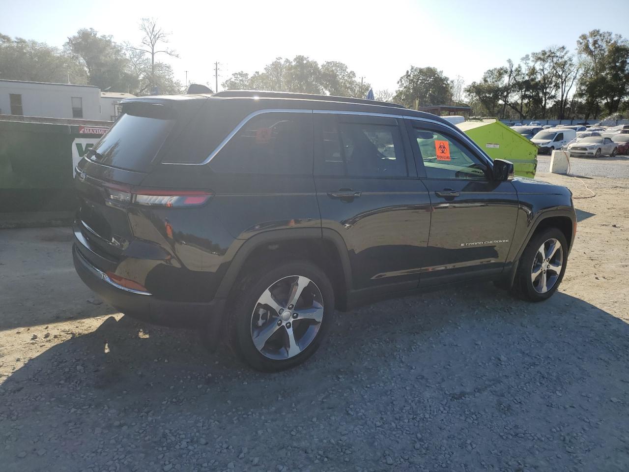 2024 JEEP GRAND CHER - Фото 3