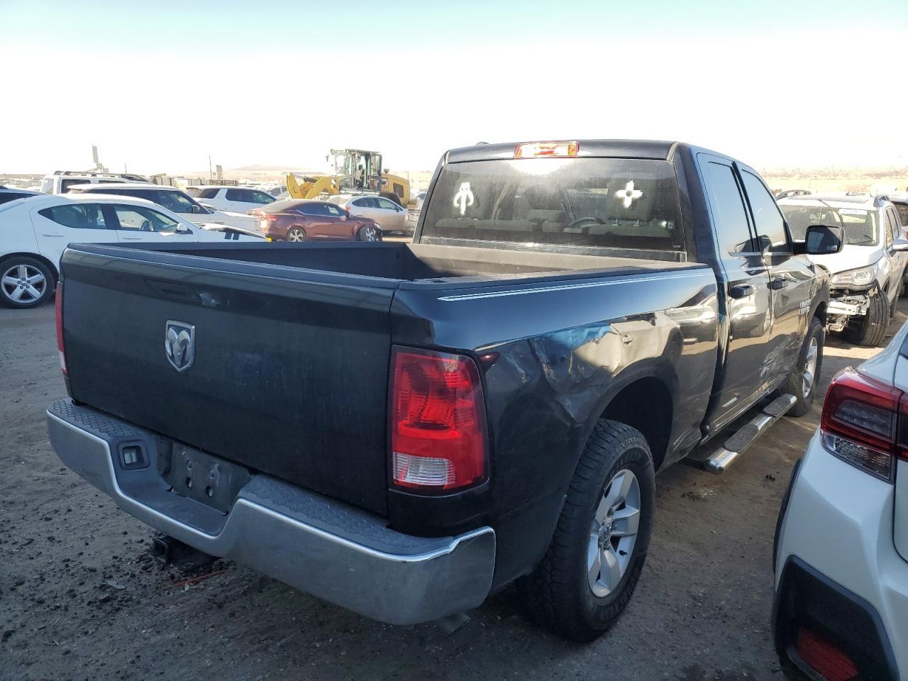 2014 RAM 1500 ST - Фото 3