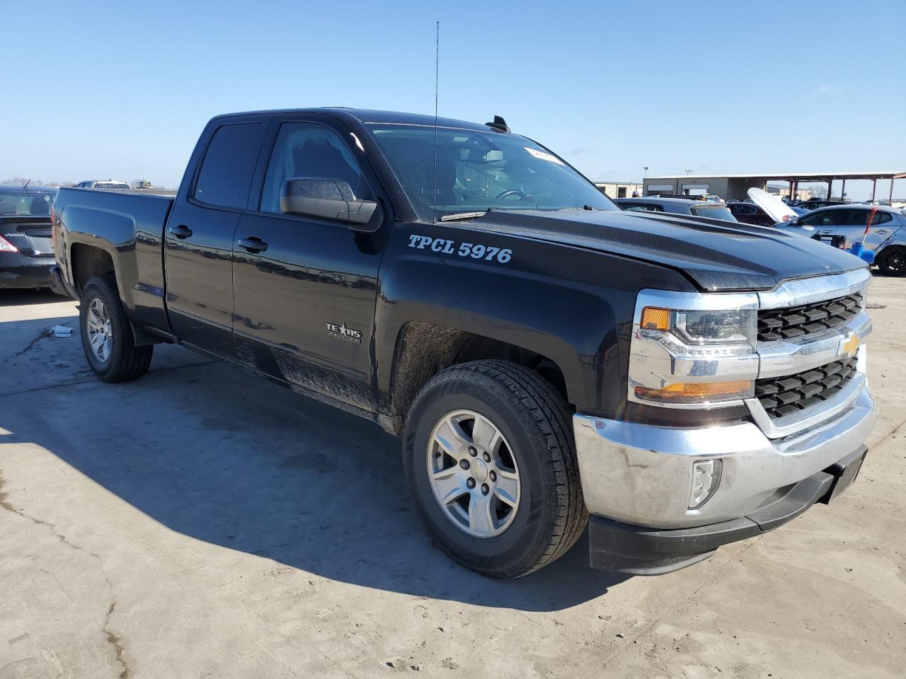 2018 CHEVROLET SILVERADO - Фото 4