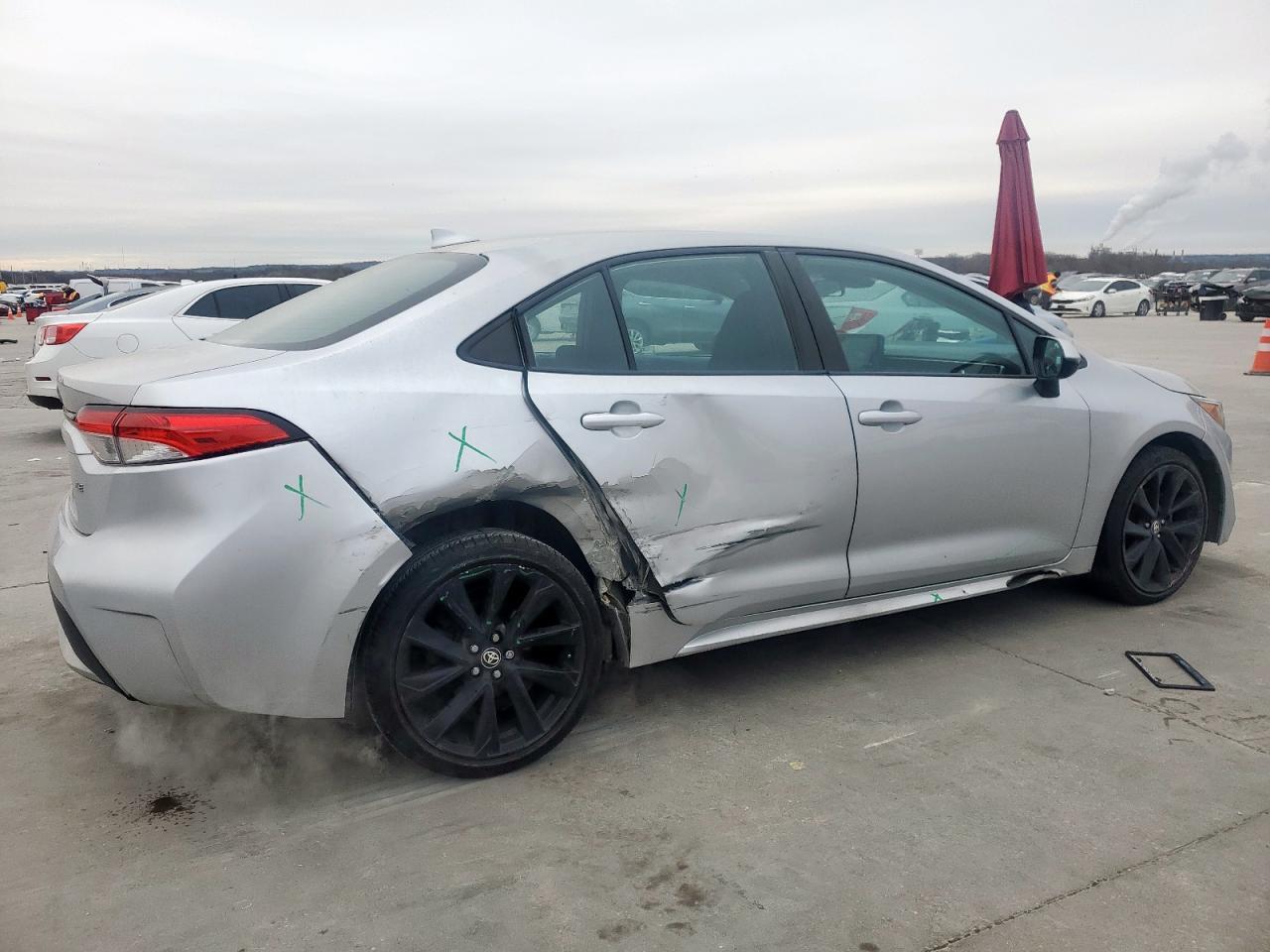 2021 TOYOTA COROLLA LE - Фото 3