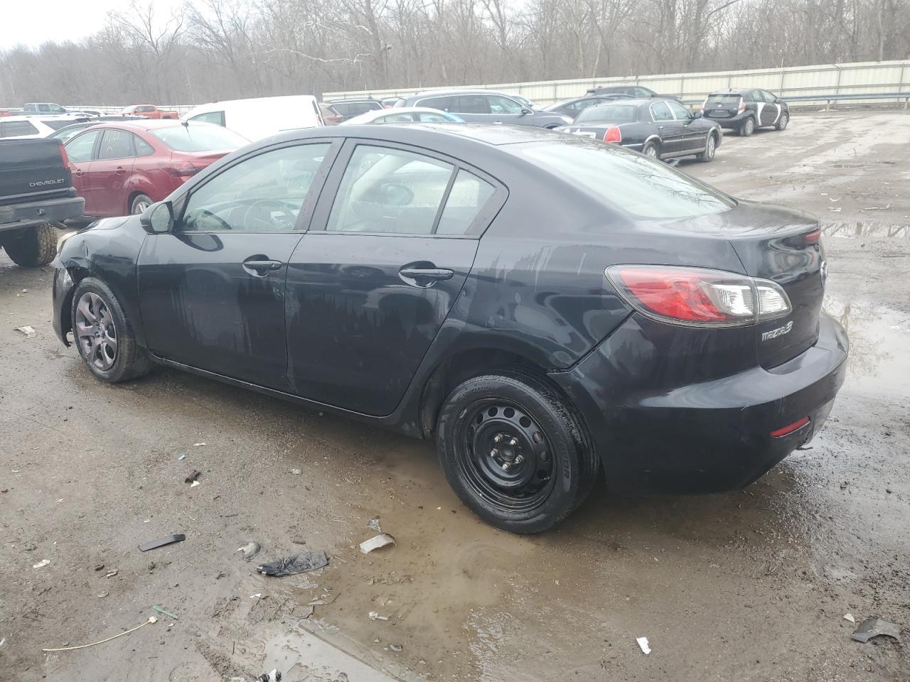2013 MAZDA 3 I - Фото 2