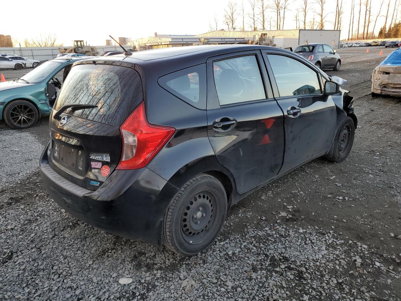 2015 NISSAN VERSA NOTE - Фото 3