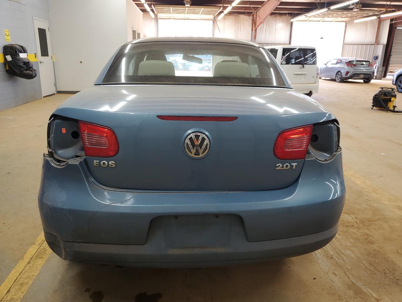 2010 VOLKSWAGEN EOS TURBO - Фото 6