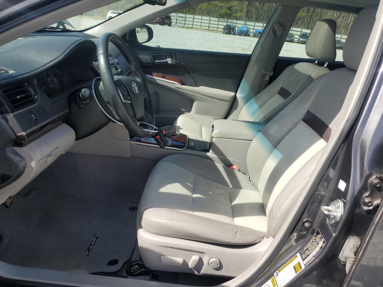 2013 TOYOTA CAMRY L - Image 7