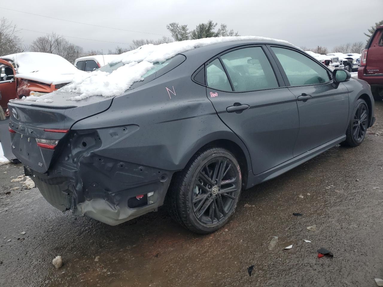 2025 TOYOTA CAMRY XSE - Image 3