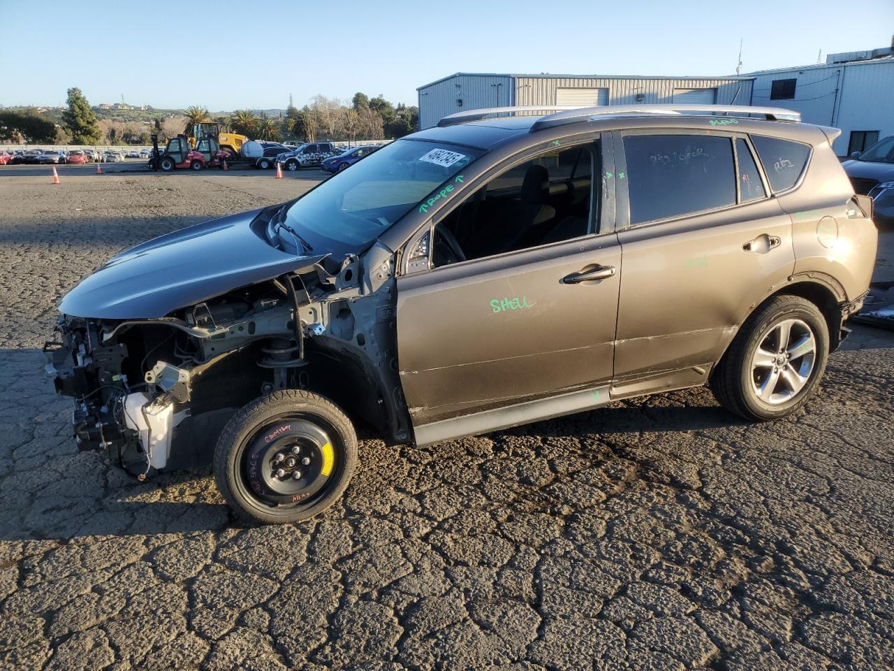 2015 TOYOTA RAV4 XLE
