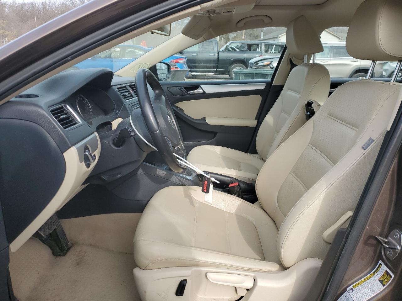 2014 VOLKSWAGEN JETTA SE - Image 7